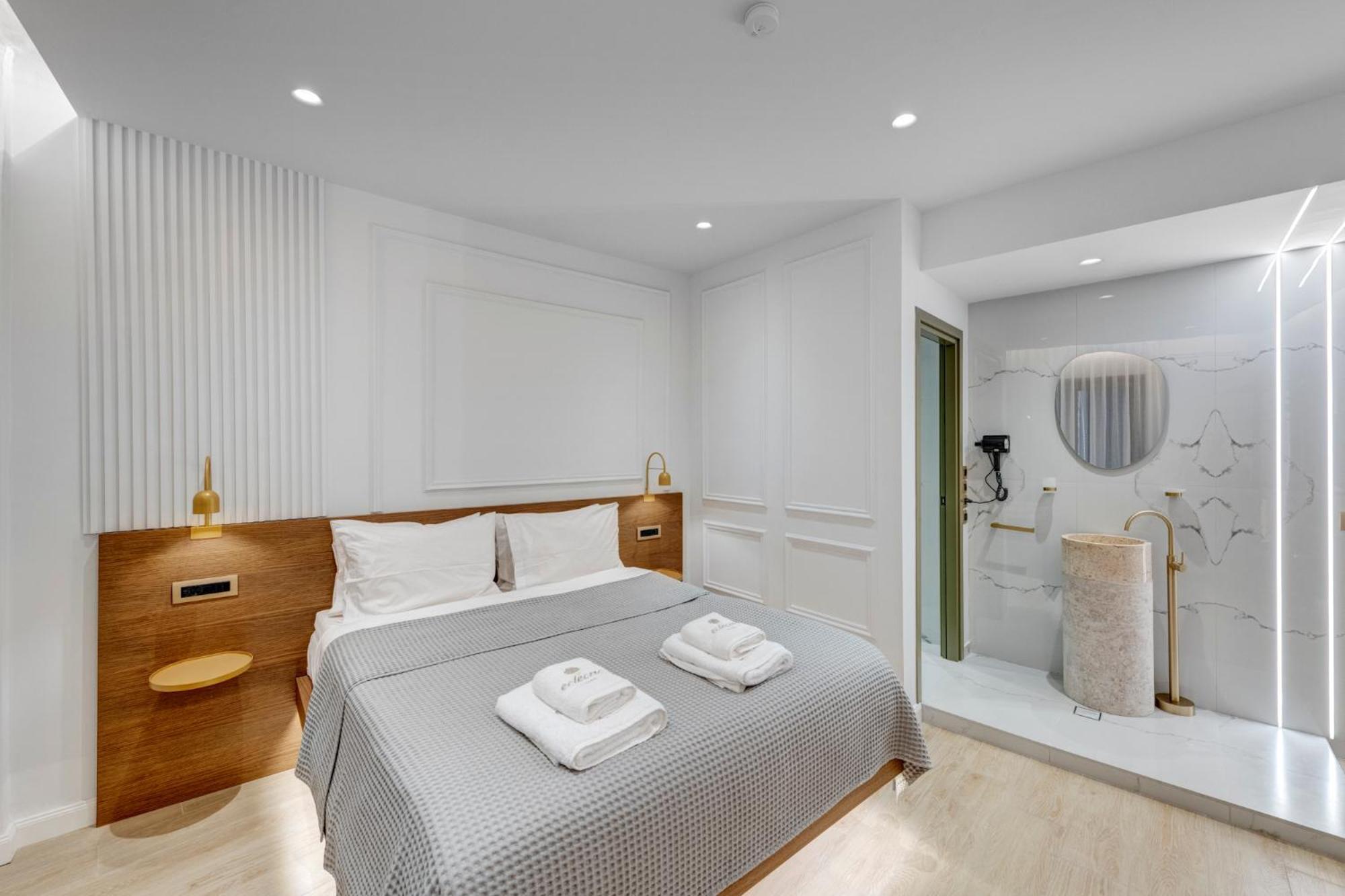 Eclectic Syros Bed & Breakfast Ermoupoli Ngoại thất bức ảnh